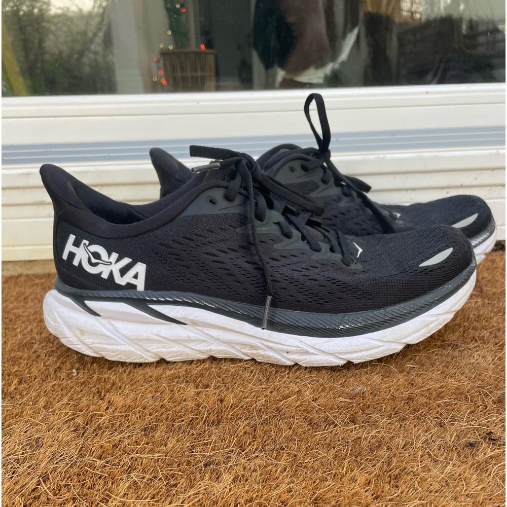 Hoka Clifton 8